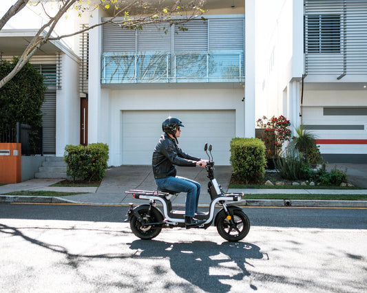 Electric Scooter Equivalents of 50cc and 125cc