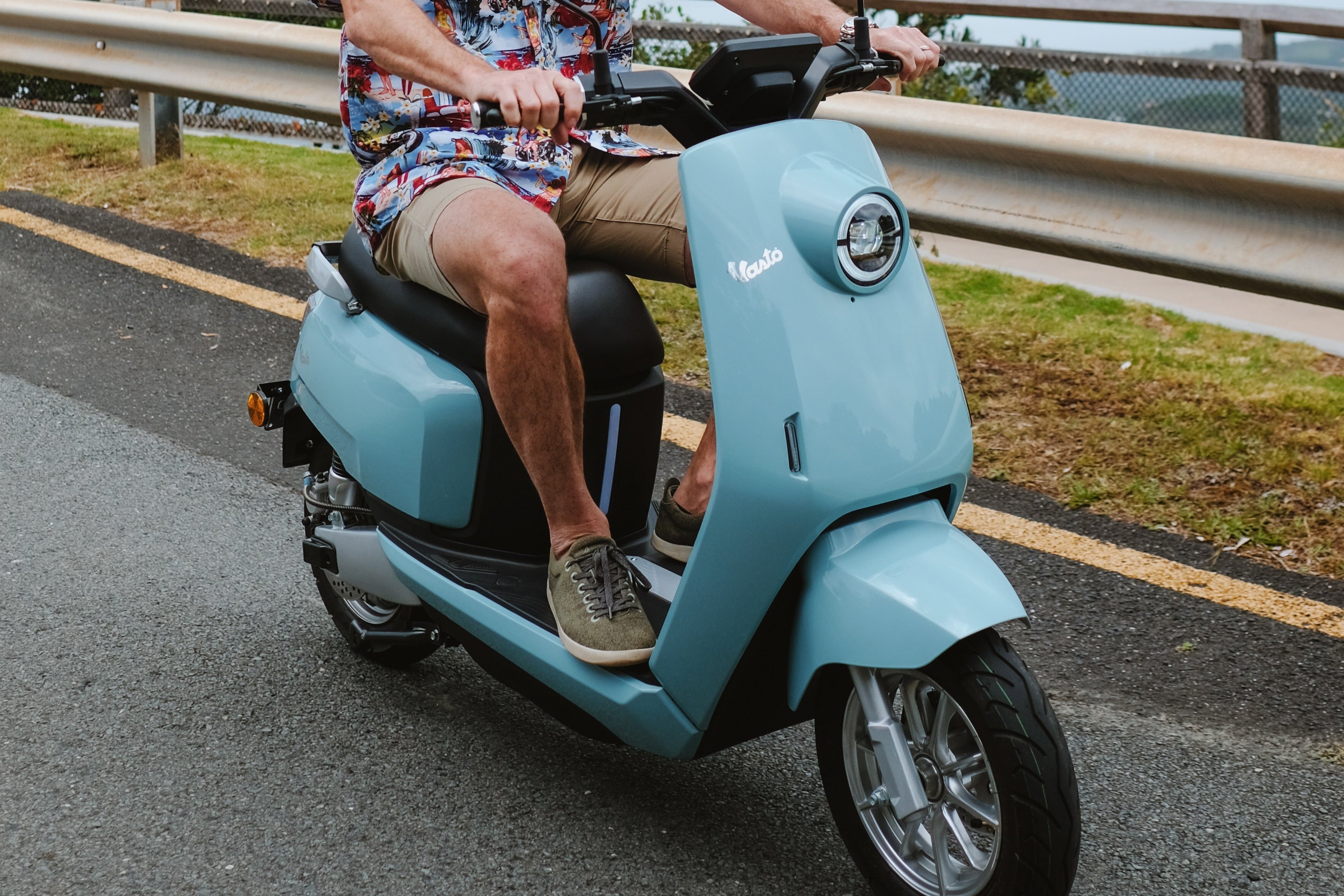 vasto electric scooter from Benzina Zero 50cc