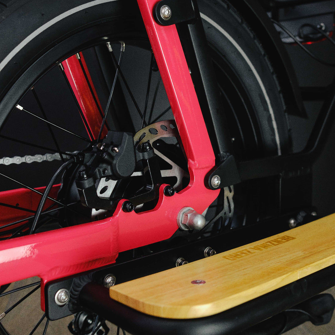 benzina zero hauler cargo cruiser e-bike, electric, kids seat, delivery, red, white,