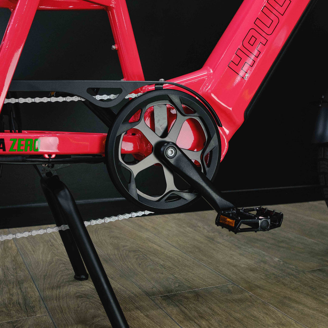 Benzina zero hauler cargo e-bike. kids seat. electric bike. step through frame. lightweight. delivery e-bike.