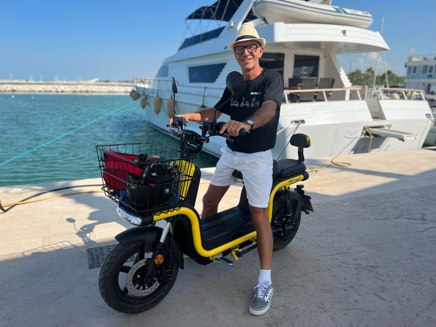 Benzina Zero Duo+ Electric Scooter