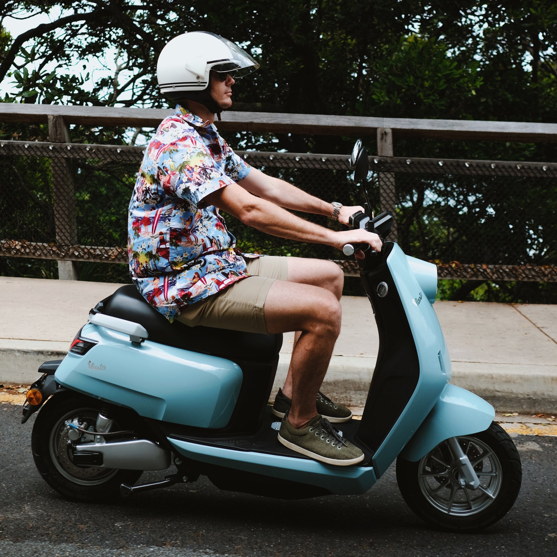 Benzina Zero Vasto electric scooter moped