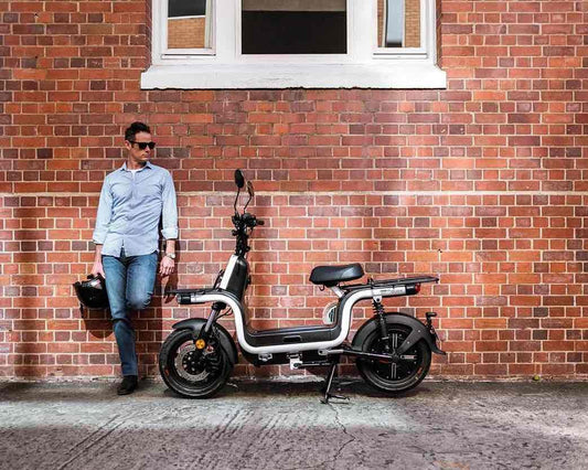 Licence to Thrill: Moped, Scooter & Motorbike Licensing in ACT